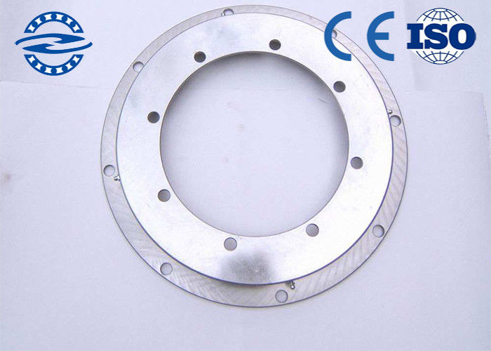 Single Row Four Point Contact Ball Slewing Bearing External Gear Untuk Beban Aksial CRB3010