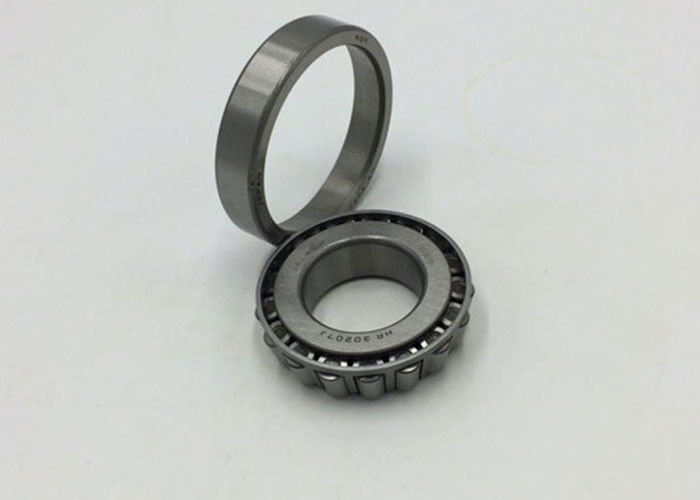 Taper Roller Bearing 30307 Mendukung Layanan OEM Dalam Banyak Ukuran Stok 35 * 80 * 21mm
