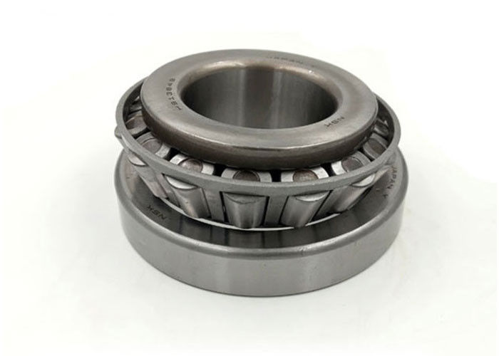 Taper Roller Bearing 30320 Kebisingan Di Z1 Z2 Untuk Port Minyak Gas Wind Field ukuran 100 * 215 * 51.5mm