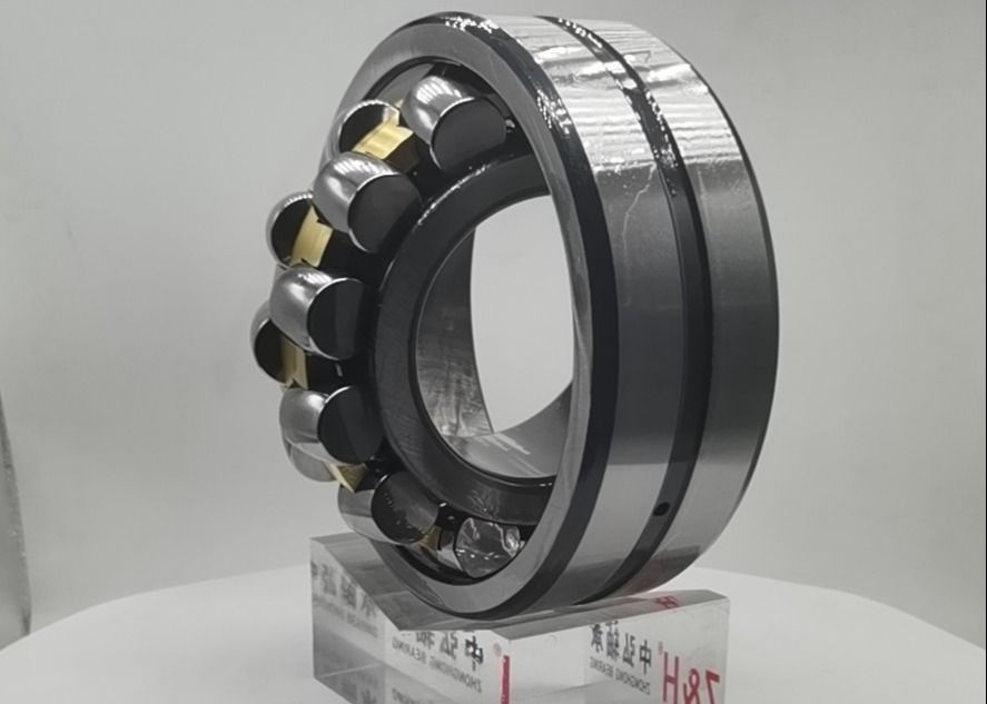 Super Finish Brassl Cage 22313CA / W33 Ukuran Bantalan Rol Bulat 65 × 140 × 48mm