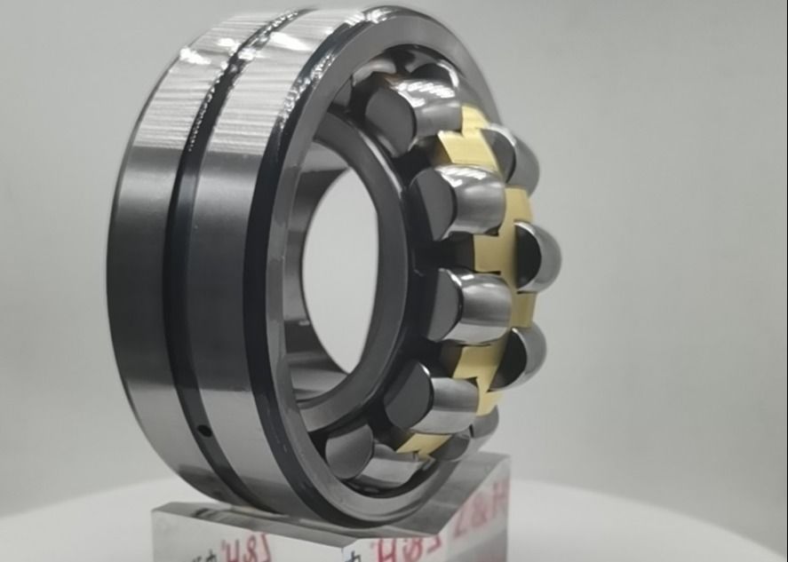 Super Finish Brassl Cage 22313CA / W33 Ukuran Bantalan Rol Bulat 65 × 140 × 48mm